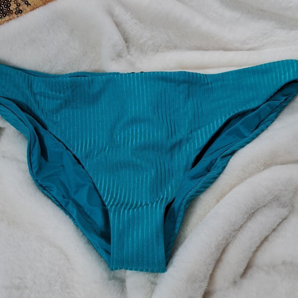 NWT Vitamin A Swimsuit Bottom